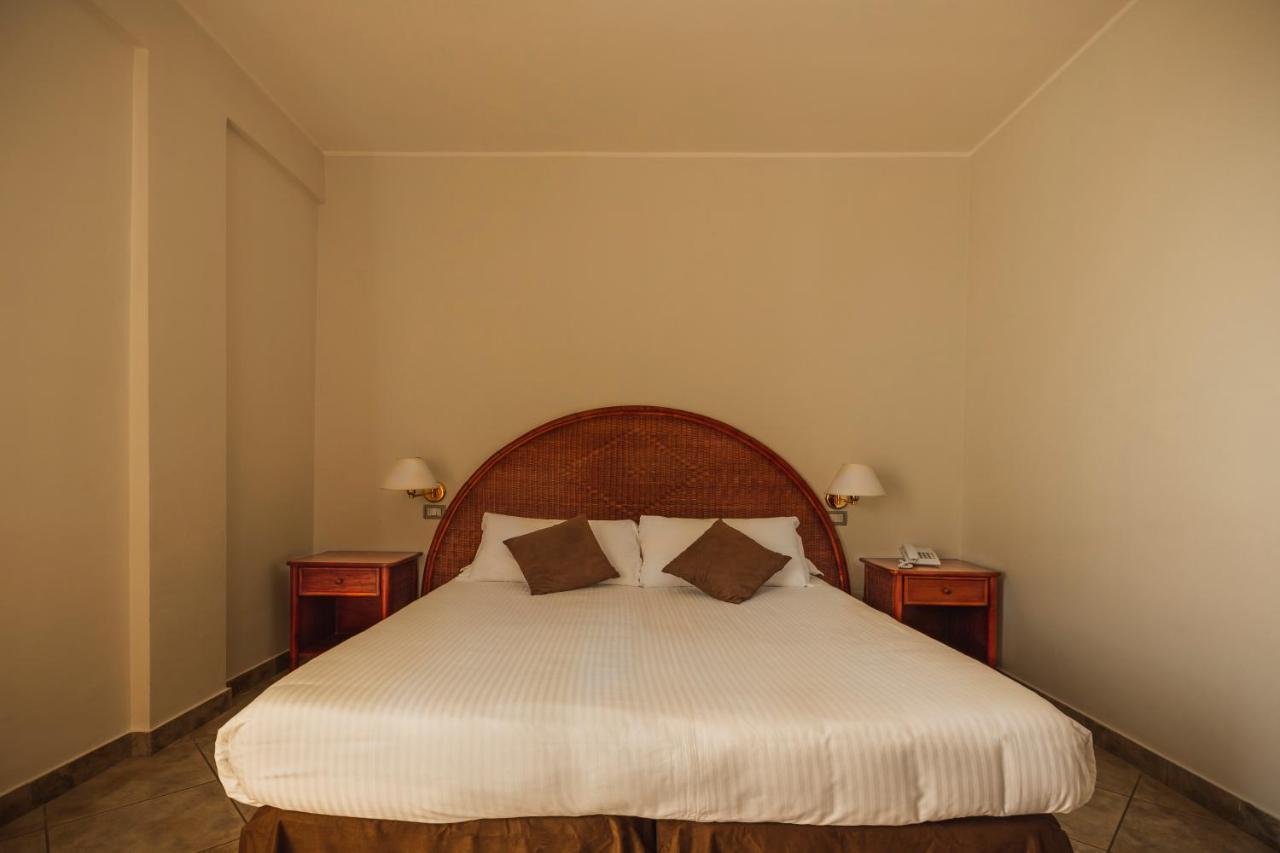 Apulia Hotel Taranto Ara Solis Лидо-Аззурро Экстерьер фото