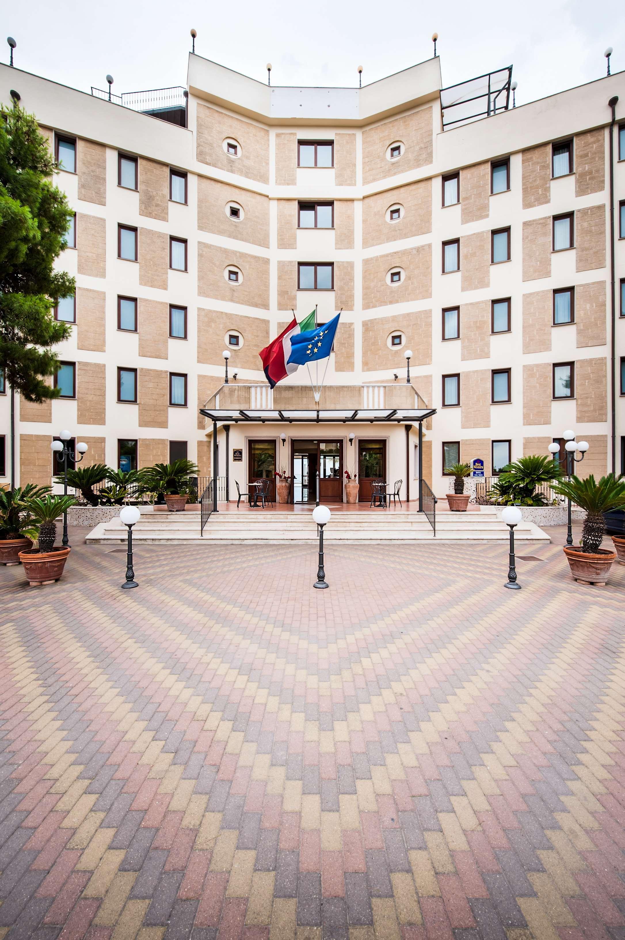 Apulia Hotel Taranto Ara Solis Лидо-Аззурро Экстерьер фото
